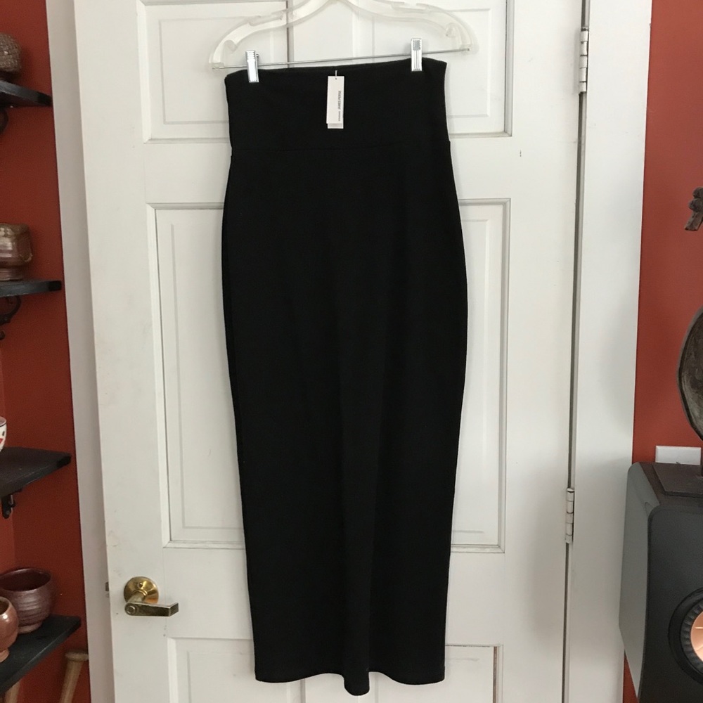 James Peres black long skirt new with tags sz 4